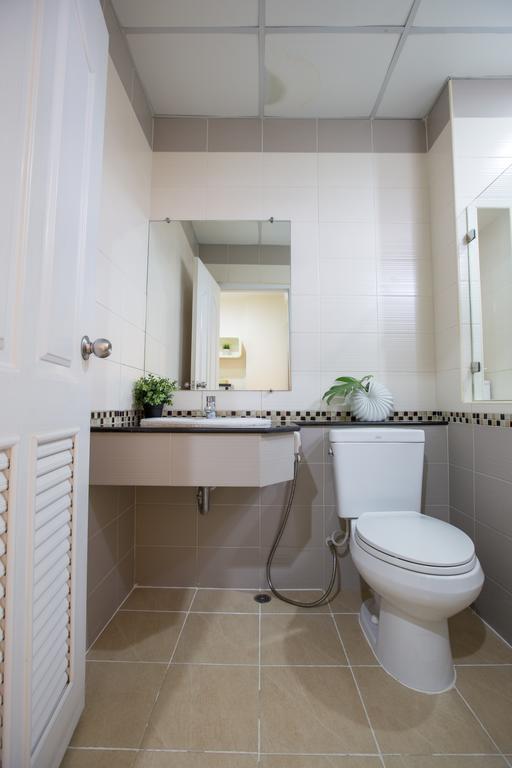 Central Place Serviced Apartment Chonburi Extérieur photo